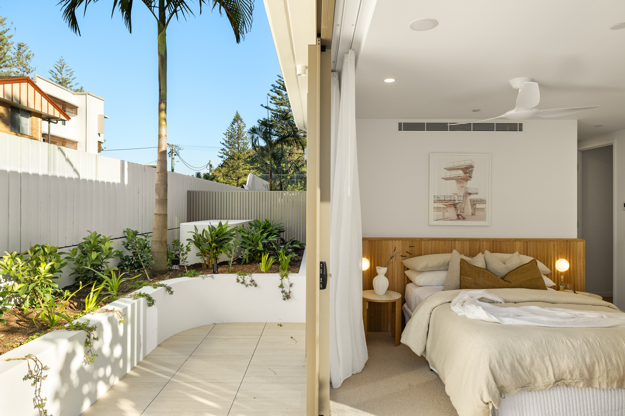 Bedroom 2 / Courtyard